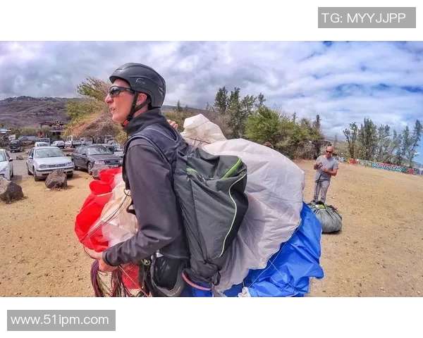 留尼汪足球明星的崛起与成就探索:从小岛到世界舞台的传奇之路 留尼汪足球明星的崛起与成就探索:从小岛到世界舞台的传奇之路