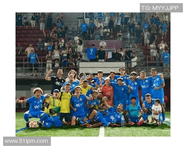 现役足球明星现状揭秘他们分别效力于哪些球队和联赛