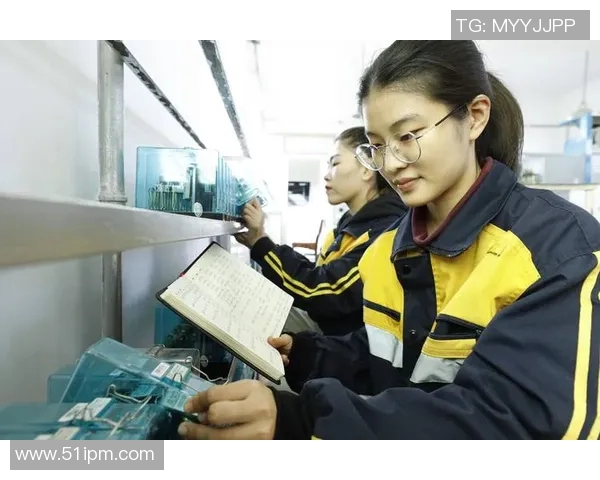 深度探讨杨军的乒乓球人生与奋斗历程的精彩故事 深度探讨杨军的乒乓球人生与奋斗历程的精彩故事